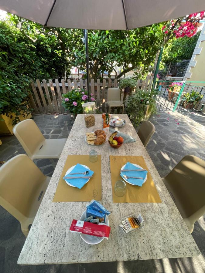 Ca Du Ginetto B & B Borgio Verezzi Exterior photo